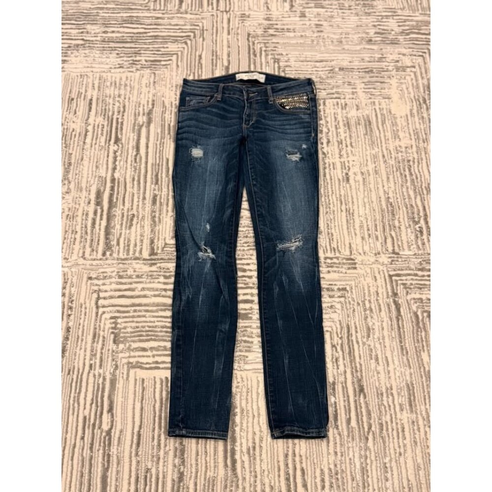 Abercrombie & Fitch women's size 4 (27") blue denim jeans w/gold embellishments